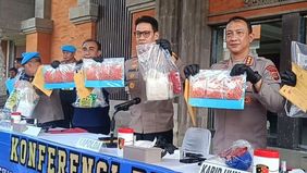 Dia ditangkap karena membawa kokain melalui Bandara Internasional I Gusti Ngurah Rai pada Selasa (3/2/2/26) pukul 17.00 Wita.