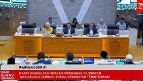 Menteri Keuangan Purbaya Yudhi Sadewa turut dipanggil.
