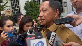 Menteri Dalam Negeri (Mendagri) Tito Karnavian mengungkapkan bahwa Presiden Prabowo Subianto menekankan pentingnya menjaga stabilitas keamanan dan pertahanan nasional dalam Rapat Pimpinan (Rapim) TNI-Polri di Istana Kepresidenan.