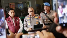 Kepolisian Daerah Nusa Tenggara Barat (NTB) menjatuhkan sanksi Pemberhentian Tidak Dengan Hormat (PTDH) atau pemecatan terhadap Kepala Satuan Reserse Narkoba Kepolisian Resor Bima Kota, Ajun Komisaris Polisi (AKP) Malaungi, karena terlibat peredaran 