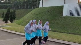 Dokter spesialis kesehatan olahraga dr. Andhika Raspati, Sp.KO, memaparkan sejumlah strategi yang dapat diterapkan masyarakat agar tetap bisa berolahraga selama menjalani ibadah puasa Ramadhan.