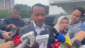 Menteri Energi dan Sumber Daya Mineral (ESDM) Bahlil Lahadalia menegaskan bahwa Izin Usaha Pertambangan (IUP) tambang emas Martabe yang dikelola PT Agincourt Resources hingga kini belum dicabut dan masih dalam proses peninjauan.