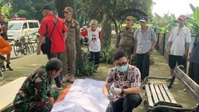 Seorang pria lanjut usia ditemukan meninggal dunia saat bersepeda bersama rekannya di kawasan Kanal Banjir Timur (KBT), Pondok Bambu, Duren Sawit, Jakarta Timur, pada Kamis pagi, 12 Februari 2026.