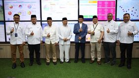 Ramadan, menurutnya, bukan sekadar rutinitas ibadah, melainkan titik tolak peningkatan kualitas pribadi yang tercermin dalam cara bekerja, melayani, dan mengambil peran di tengah masyarakat.