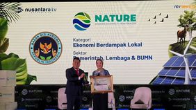 Komitmen dalam memperkuat ketahanan pangan dan mendorong dampak ekonomi di tingkat akar rumput mengantarkan Badan Gizi Nasional (BGN) meraih penghargaan Nusantara Sustainability Award 2026 pada kategori Ekonomi Berdampak Lokal Sektor Pemerintah, Lemb