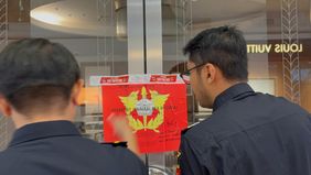 Direktorat Jenderal Bea dan Cukai Kantor Wilayah (Kanwil) Jakarta melakukan penyegelan terhadap sejumlah toko perhiasan mewah Tiffany & Co. 
