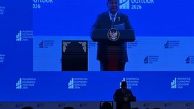 Prabowo Subianto memaparkan visi besar pembangunan nasional dengan konsep &ldquo;Indonesia Incorporated&rdquo; dalam pidatonya di Indonesia Economic Outlook (IEO) di Wisma Danantara, Jakarta, Jumat, 13 Februari 2026.
