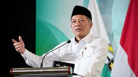 Menteri Koperasi Ferry Juliantono mengajak Koperasi Simpan Pinjam (Kospin) Jasa untuk mengambil peran lebih besar dalam mempercepat operasional Koperasi Desa/Kelurahan (Kopdes/Kel) Merah Putih. Ajakan itu disampaikan saat menghadiri Rapat Anggota Tah