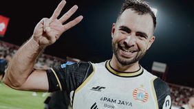 Bek Timnas Indonesia, Jordi Amat, mengaku semakin nyaman menjalankan peran barunya sebagai gelandang bertahan saat membela Persija Jakarta. Posisi tersebut ia mainkan ketika Macan Kemayoran menaklukkan Bali United pada laga akhir pekan lalu.