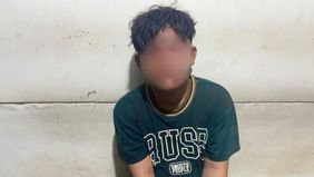 Seorang pria berinisial F (24) diamankan aparat setelah melakukan penusukan di kawasan Duren Sawit. Penangkapan dilakukan menyusul insiden kekerasan yang terjadi ketika F, yang diketahui berada dalam kondisi mabuk, terlibat cekcok dengan korbannya.