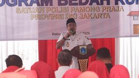 Wakil Gubernur DKI Jakarta, Rano Karno melakukan peletakan batu pertama (groundbreaking) Program Bedah Rumah yang digagas Satuan Polisi Pamong Praja Provinsi DKI Jakarta di kawasan Kapuk, Cengkareng, Jakarta Barat, Rabu, 18 Februari 2026.