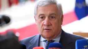 Pemerintah Italia membela keputusannya untuk menghadiri pertemuan Dewan Perdamaian (Board of Peace/BoP) di Amerika Serikat hanya sebagai pengamat. Menurut pemerintah, ketidakhadiran justru akan bertentangan dengan Konstitusi Italia.