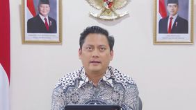 Deputi Gubernur Bank Indonesia (BI) Thomas Djiwandono untuk pertama kalinya tampil dalam konferensi pers hasil Rapat Dewan Gubernur (RDG) BI. 
