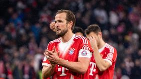 Tuan rumah langsung tampil agresif sejak awal laga. Bayern membuka keunggulan pada menit ke-16 melalui Aleksandar Pavlovic.