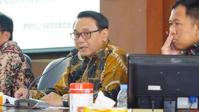 Komisi Pemberantasan Korupsi memanggil Pelaksana Tugas Bupati Pati Risma Ardhi Chandra (RSM) dan Ketua DPRD Kabupaten Pati Ali Badrudin (ALB) sebagai saksi dalam penyidikan perkara dugaan pemerasan yang menyeret Bupati Pati nonaktif Sudewo (SDW).