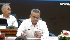 Wakil Menteri Keuangan Suahasil Nazara mengingatkan para penerima beasiswa Lembaga Pengelola Dana Pendidikan (LPDP) agar menghormati rakyat Indonesia, sebab dana pendidikan yang mereka terima bersumber dari pajak masyarakat.