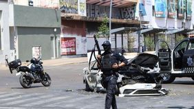 Secretar&iacute;a de Seguridad y Protecci&oacute;n Ciudadana atau Kementerian Keamanan dan Perlindungan Warga Negara Meksiko menyatakan bahwa seluruh jalan raya dan jalur utama di negara itu telah kembali beroperasi normal setelah sempat terjadi kerusuhan.