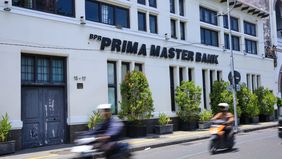 Lembaga Penjamin Simpanan (LPS) tengah fokus menangani BPR Prima Master Bank Surabaya, yang dicabut izin usahanya oleh otoritas sejak tanggal 27 Januari 2026 lalu. 