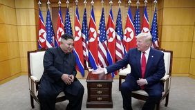 Pemimpin Korea Utara Kim Jong Un menyatakan kesediaannya untuk membuka kembali hubungan dengan Amerika Serikat dengan syarat status negaranya sebagai negara nuklir dihormati serta kebijakan permusuhan dihentikan.