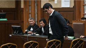 Majelis hakim Pengadilan Tindak Pidana Korupsi pada Pengadilan Negeri Jakarta Pusat menjatuhkan hukuman 15 tahun penjara kepada Muhammad Kerry Adrianto Riza, putra pengusaha minyak Riza Chalid. Ia dinyatakan terbukti bersalah dalam perkara korupsi ta