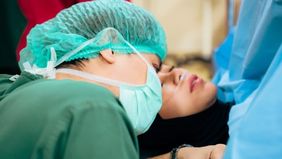 Lesti Kejora lahiran anak ketiga berjenis kelamin perempuan, melahirkan secara caesar pada 23 Februari 2026.