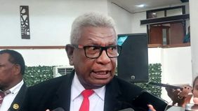 Bupati Mimika, Johannes Rettob, menyampaikan bahwa puluhan aparatur sipil negara (ASN) di lingkungan Pemerintah Kabupaten Mimika, Papua Tengah, memutuskan mengundurkan diri dari jabatannya karena tidak memungkinkan untuk mengajukan kenaikan pangkat.