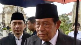 Presiden Ke-6 Republik Indonesia Susilo Bambang Yudhoyono (SBY) mengenang Wakil Presiden Ke-6 RI Try Sutrisno sebagai sosok prajurit sejati sekaligus negarawan.