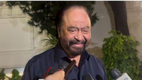 Ketua Umum Partai NasDem Surya Paloh memenuhi undangan Presiden Prabowo Subianto untuk menghadiri agenda iftar Ramadhan di Istana Merdeka