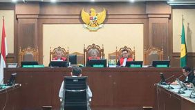 Head of Social Security Legal Wilmar Group, Muhammad Syafei, divonis enam tahun penjara karena terbukti membantu pemberian suap kepada hakim terkait perkara korupsi minyak sawit mentah (CPO).