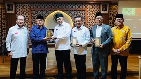 Komitmen mendorong umat Islam semakin dekat dengan Alquran diwujudkan Sinar Mas melalui wakaf 1.000 mushaf Alquran dengan menggandeng Majelis Ulama Indonesia (MUI). Inisiatif ini diharapkan tidak hanya memperluas akses terhadap Alquran, tetapi juga m
