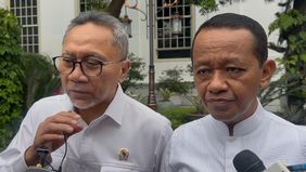 Prabowo Subianto menggelar rapat terbatas bersama sejumlah menteri di Istana Merdeka, Jakarta, pada Rabu, 4 Maret 2026, untuk memastikan kesiapan sektor energi dan pangan menjelang Hari Raya Idul Firi.