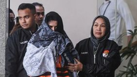 Komisi Pemberantasan Korupsi (KPK) mengungkapkan bahwa Fadia Arafiq menyatakan dirinya lebih banyak menjalankan tugas seremonial selama menjabat sebagai Bupati Pekalongan, sehingga mengaku tidak memahami secara rinci aspek hukum maupun tata kelola pe