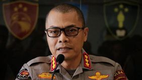Kepolisian Daerah Nusa Tenggara Barat secara resmi menjatuhkan sanksi Pemberhentian Tidak Dengan Hormat (PTDH) kepada Kompol I Made Yogi Purusa Utama. Sanksi tersebut diberikan setelah yang bersangkutan terbukti melanggar Kode Etik Profesi Polri (KEP