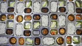 Peneliti Pusat Riset Kesehatan Masyarakat dan Gizi di Badan Riset dan Inovasi Nasional, Fitrah Ernawati, mengingatkan seluruh Satuan Pelayanan Pemenuhan Gizi (SPPG) di Indonesia untuk memastikan pemenuhan mikronutrien dalam setiap menu makanan guna m