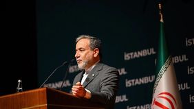 Menteri Luar Negeri Iran, Abbas Araghchi, menyatakan bahwa Rusia dan China tetap memberikan dukungan politik kepada Iran di tengah meningkatnya ketegangan militer dengan Amerika Serikat dan Israel di kawasan Timur Tengah.
