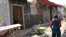 Atap ruang kelas SDN 26 Paguyaman di Kabupaten Boalemo, Gorontalo, tak lagi bocor. Siswa-siswi dapat belajar dengan tenang saat hujan.