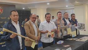 Direktur Reserse Kriminal Umum Polda Metro Jaya Kombes Pol Iman Imanuddin menyatakan bahwa dari hasil penyelidikan, tidak ditemukan motif lain selain pencurian yang berujung pada tindak pembunuhan.