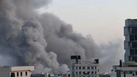 Sejumlah negara dilaporkan berupaya memediasi konflik antara Iran dengan Amerika Serikat dan Israel. Rusia dan Turki disebut menjadi pihak yang aktif mendorong proses negosiasi guna meredakan ketegangan di kawasan Timur Tengah.