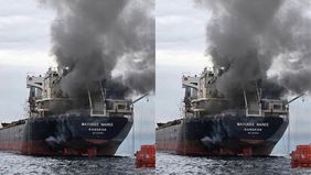 Sebuah kapal kargo berbendera Thailand, Mayuree Naree, dilaporkan menjadi sasaran serangan ketika melintasi jalur pelayaran strategis Selat Hormuz pada Rabu (11/3/2026). Insiden tersebut terjadi tak lama setelah kapal meninggalkan Pelabuhan Khalifa d