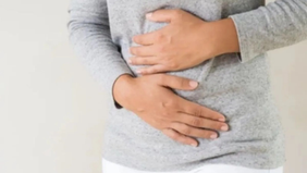 Rasa perut terlalu penuh dan kembung sering dialami seseorang setelah mengonsumsi makanan dalam porsi besar. Kondisi ini umumnya berkaitan dengan proses pencernaan yang bekerja lebih berat akibat banyaknya makanan yang masuk ke lambung dalam waktu si