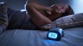 Dokter spesialis neurologi dari Fakultas Kedokteran Universitas Indonesia dan Rumah Sakit Cipto Mangunkusumo (FKUI-RSCM) Astri Budikayanti mengatakan perubahan pola tidur selama libur panjang dapat membuat tubuh mudah lelah dan menurunkan konsentrasi