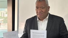 Sebab diduga merupakan transaksi keuangan yang mencurigakan.