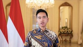 Sebuah unggahan yang beredar di media sosial Facebook menampilkan foto yang diklaim memperlihatkan Wakil Presiden RI Gibran Rakabuming Raka sedang mengunjungi Pemimpin Tertinggi Iran, Ali Khamenei.