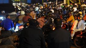 Menteri Perhubungan (Menhub) Dudy Purwagandhi menegaskan pemerintah terus mengoptimalkan berbagai langkah guna mengurai kepadatan kendaraan yang terjadi di jalur menuju Pelabuhan Penyeberangan Gilimanuk. 
