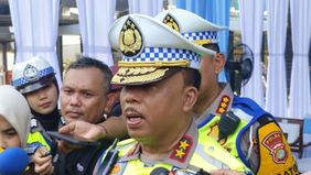 Kepala Korps Lalu Lintas Polri Agus Suryonugroho menegaskan bahwa kepadatan kendaraan yang terjadi di ruas Tol Mohamed Bin Zayed (MBZ) hanya bersifat sementara dan dapat segera diatasi oleh petugas di lapangan.