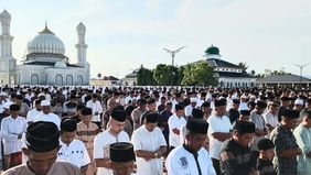 Ribuan pengikut tarekat Syattariyah di Kabupaten Nagan Raya, Aceh, sejak Kamis 19 Maret 2026 merayakan Hari Raya Idul Fitri 1447 Hijriah dengan pelaksanaan Shalat Ied di Masjid Peuleukung, Kecamatan Seunagan Timur.