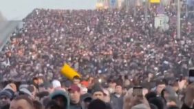 Ribuan umat Muslim memadati pusat ibu kota Moskow untuk menunaikan Salat Idul Fitri 1447 Hijriah.