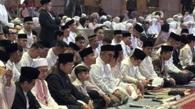 Wakil Presiden RI Gibran Rakabuming Raka menunaikan salat Idulfitri 1447 Hijriah di Masjid Istiqlal, Jakarta