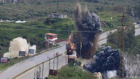 Garda Revolusi Islam Iran (IRGC) pada Selasa menyatakan akan menyerang pasukan Israel di Jalur Gaza apabila Israel terus melancarkan serangan ke Lebanon dan wilayah Palestina.