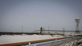 Iran dilaporkan meningkatkan kesiapan pertahanannya di Pulau Kharg dalam beberapa pekan terakhir dengan memasang ranjau serta menambah pasukan dan sistem pertahanan udara guna mengantisipasi kemungkinan operasi darat oleh Amerika Serikat.